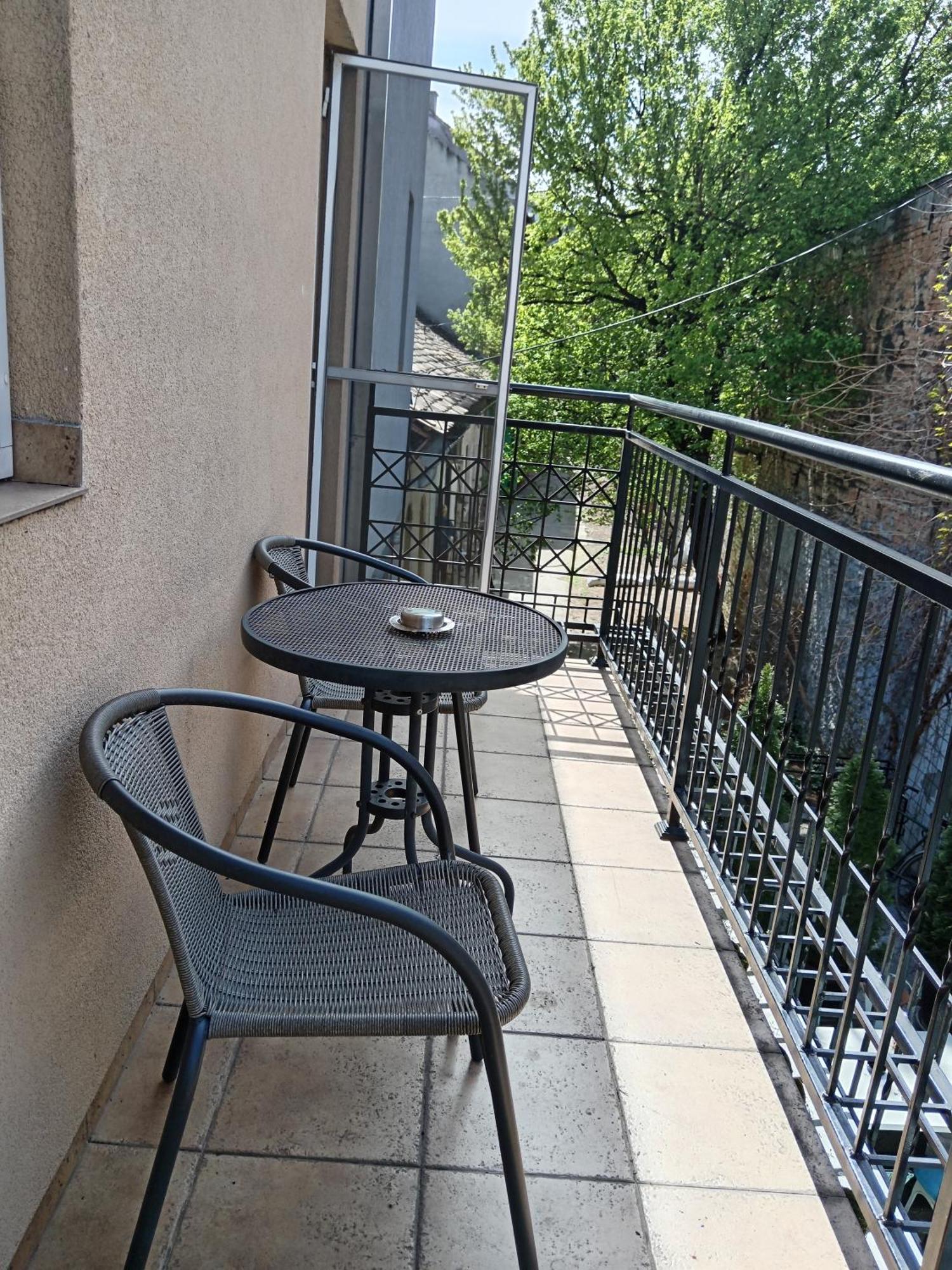 Central Sweet Home I.M. Novi Sad Exterior photo
